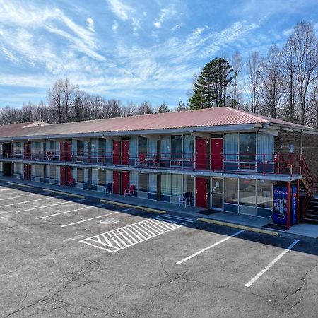 Americas Best Value Inn Stearns, Ky Екстериор снимка